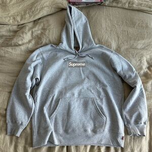 NWOT Supreme Burberry box logo hooded sweatshirt sz L